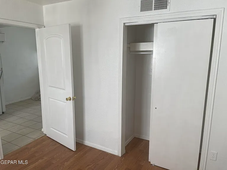 1026 Myrtle Ave #6 — Photo 7