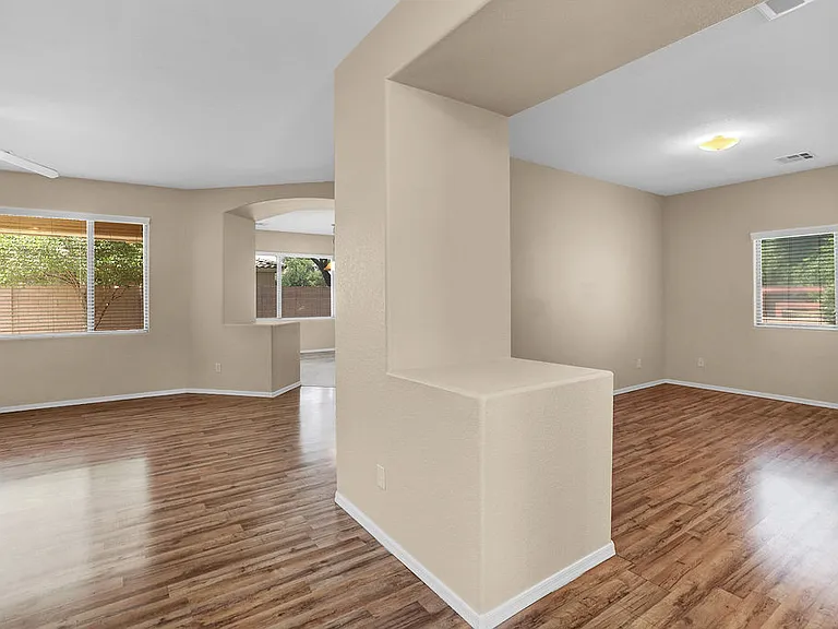 18631 E Swan Dr — Photo 7