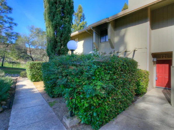 13041 Lincoln Way APT 121, Auburn, CA 95603