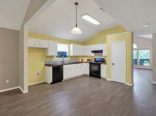 10212 Brea Canyon Rd, Fort Worth, TX 76108