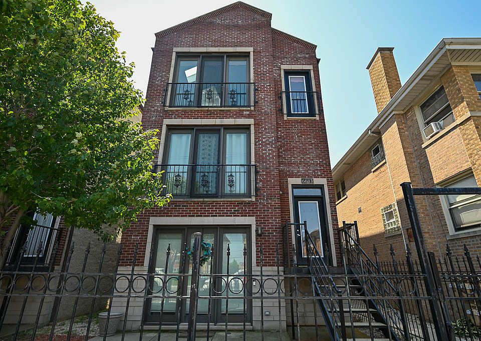 1st image of 6643 W Belmont Ave #3