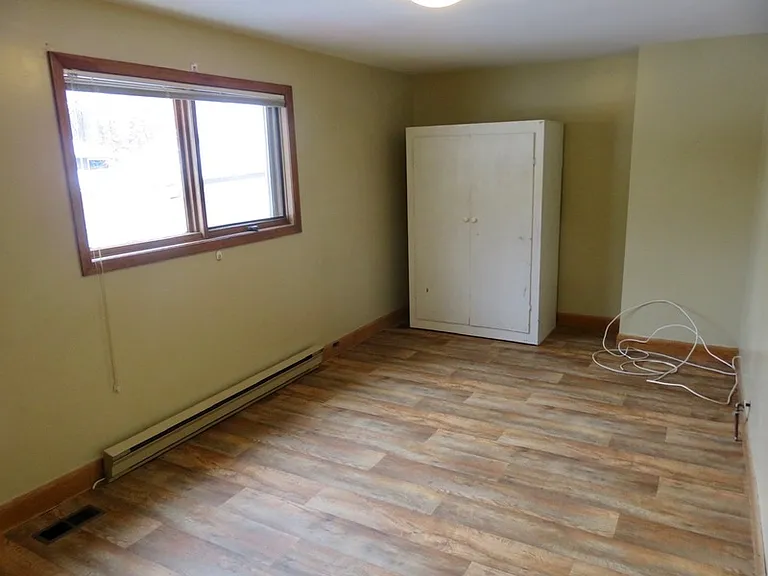 562 Wardlaw Ave #1 — Photo 8