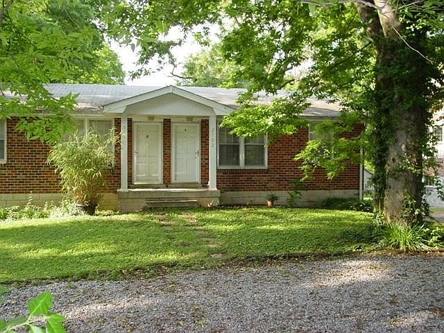 1st image of 2702 Woodlawn Dr #A
