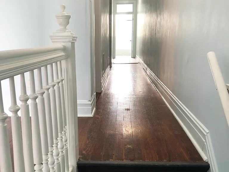 shot gun hallway
