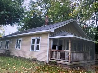 1624 S Mulberry St, Muncie, IN 47302