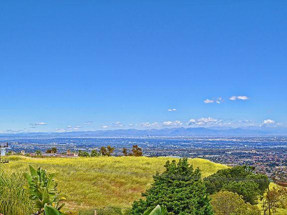 2nd image of 5918 Montemalaga Dr