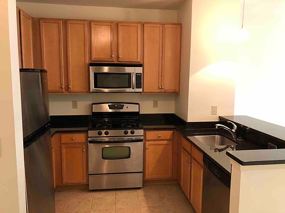 3rd image of 2665 Prosperity Ave APT 346