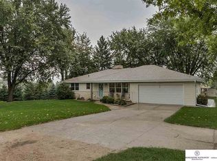 10611 N 190th Ave, Bennington, NE 68007