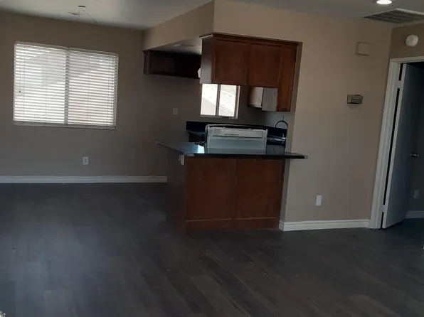 15941 Tokay St APT 4, Victorville, CA 92395
