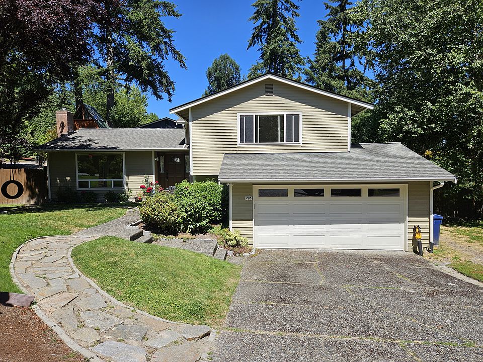 1st image of 205 Dorado Dr NW