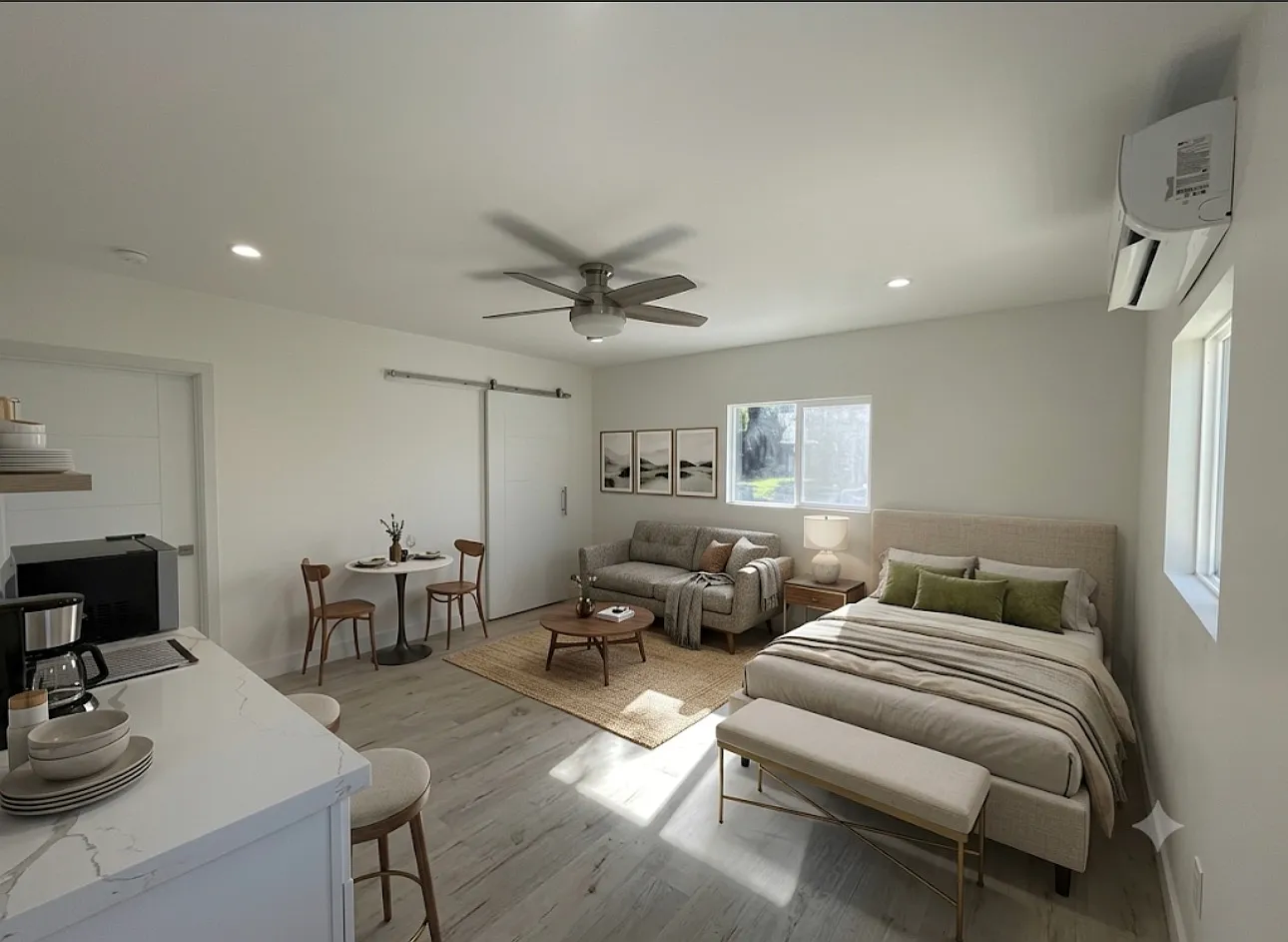 7746 Encino Ave — Photo 1