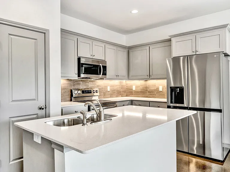 Residence Papillon - Luxury Townhome Community in Bullard, TX — Photo 12