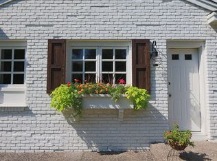 4030 Heathcote Rd, Deephaven, MN 55391