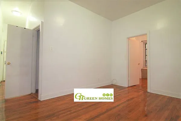 Rented by Green Home NY Realty LLC | media 7