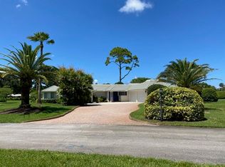 2 Park Pl, Golf, FL 33436