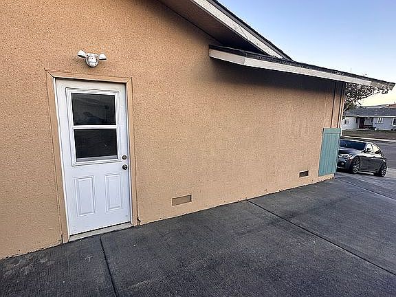 4th image of 2059 Lockwood Ln