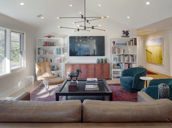 301 La Fayette Cir, Savannah, GA 31405