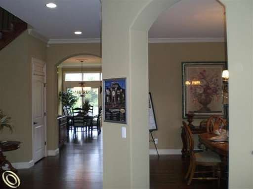 5th image of 6394 Annapolis Dr