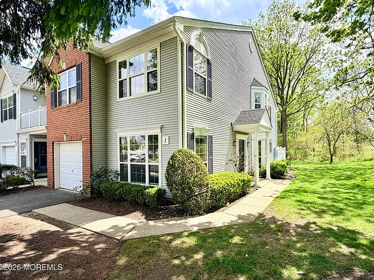 1 Whitemarsh Dr — Photo 34