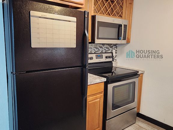 4th image of 2107 N Houk Rd APT 7