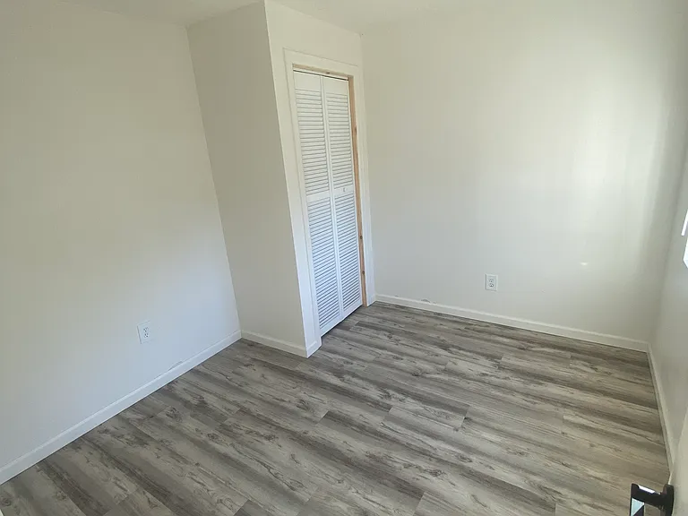 3475 SE 3rd St #1 — Photo 12
