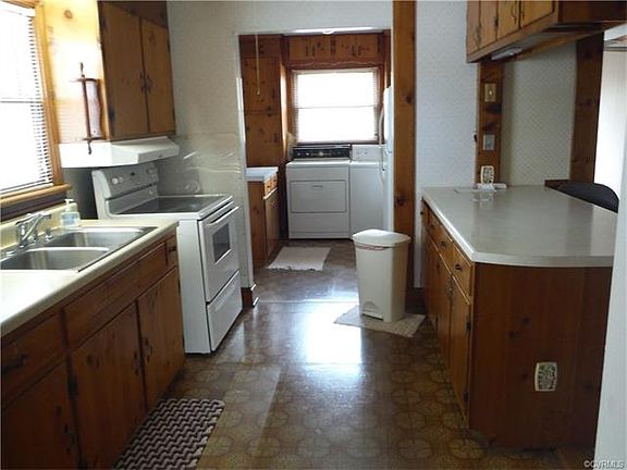 4th image of 3513 East Ave