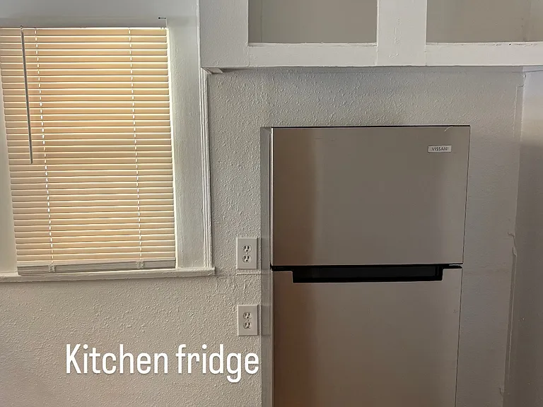 820 N California Ave #820 — Photo 4