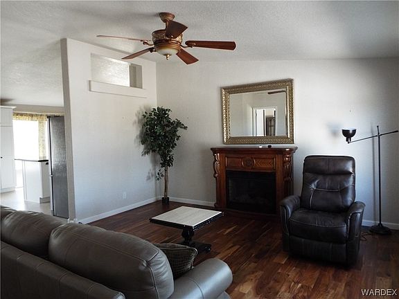 2nd image of 18597 N SPUR Drive