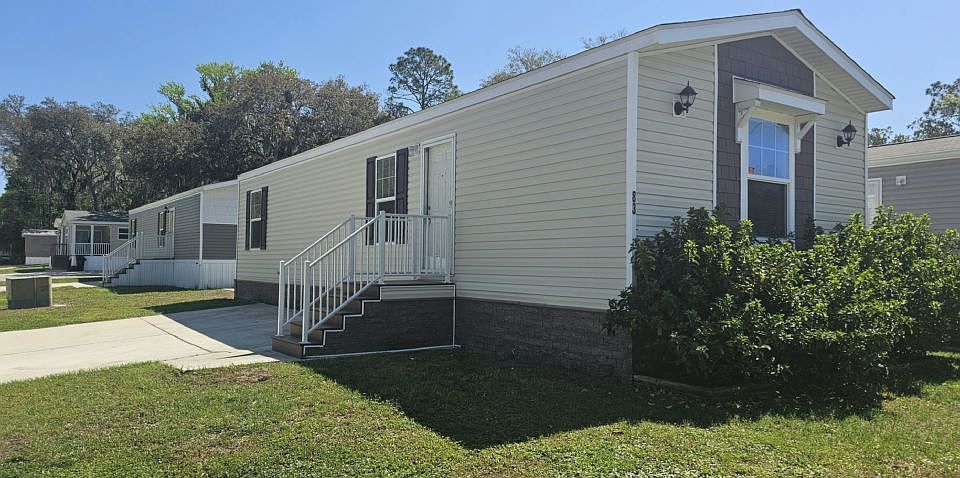 1st image of 6539 Townsend Rd #83