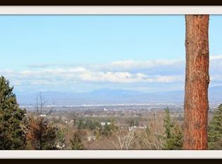 930 Granite Ridge Cir, Jacksonville, OR 97530