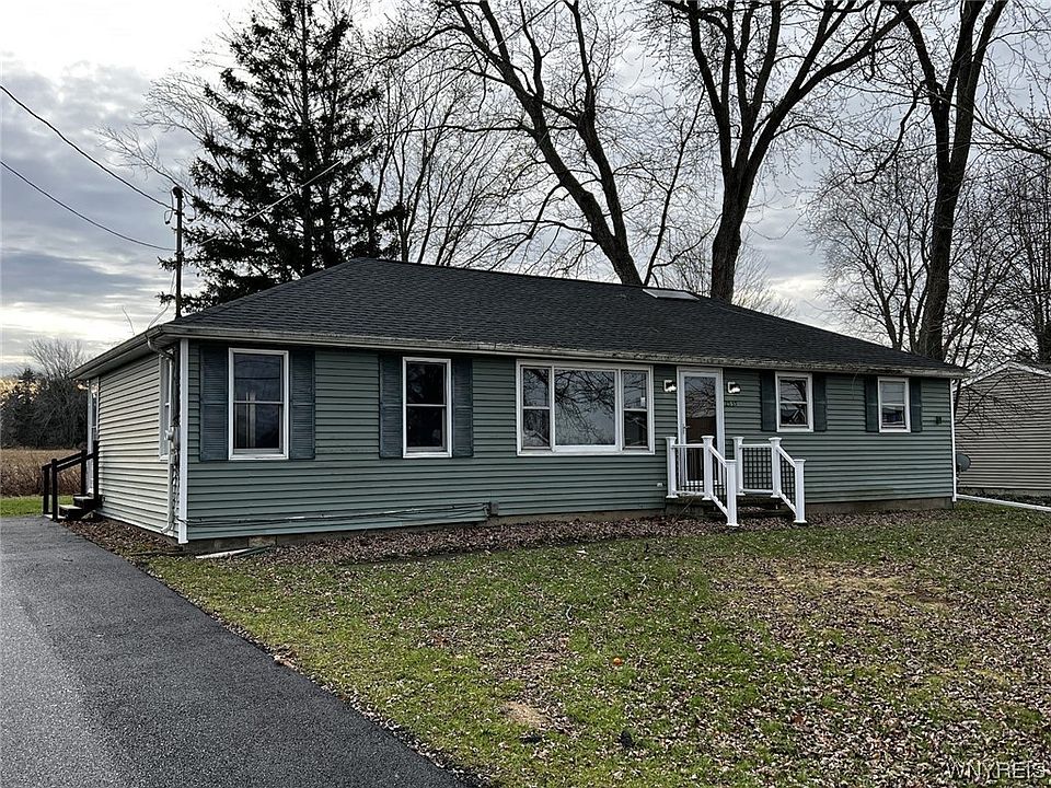 1st image of 2535 Beverly Dr