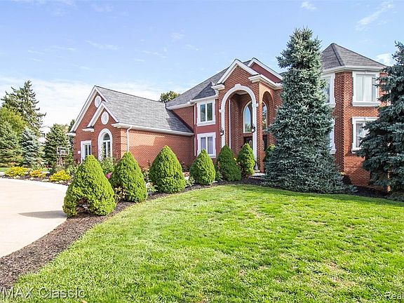 2nd image of 9971 Wood Bend Dr