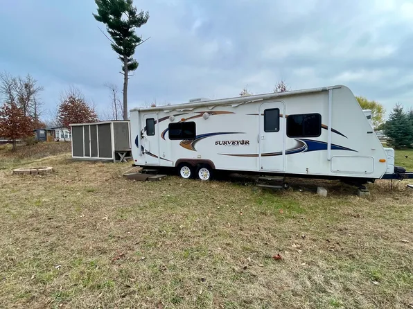 25-85 Woodhaven Lakes, Sublette, IL 61367