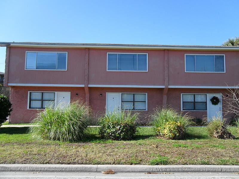1st image of 1402 4th St S APT C