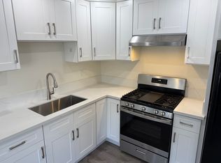 2722 Vanderbilt Ln #1, Redondo Beach, CA 90278