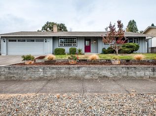 1826 Inverness Dr, Medford, OR 97504