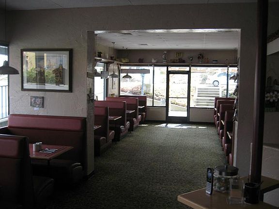 5th image of 2345 Ashland St Ste 205