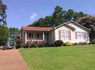 139 Stone Hedge Dr, Lexington, TN 38351