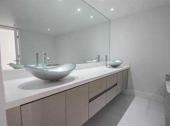 3rd image of 19707 Turnberry Way APT 28L