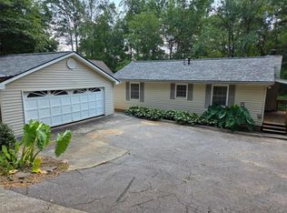984 Overlook Dr, Dawsonville, GA 30534