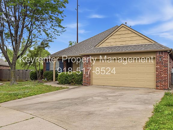 2nd image of 11906 S Juniper Ct