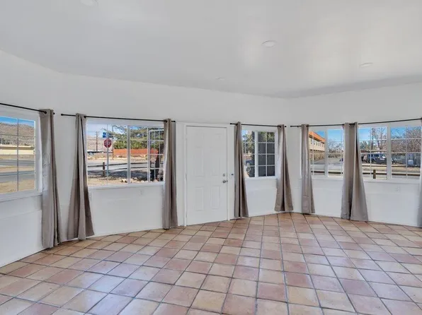 7400 Deer Trl, Yucca Valley, CA 92284