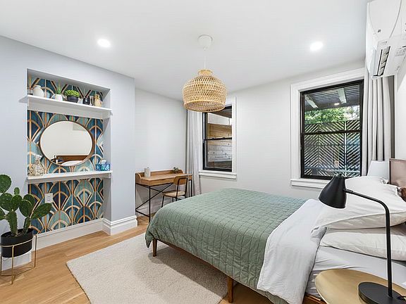 4th image of 431 Greene Ave APT 1