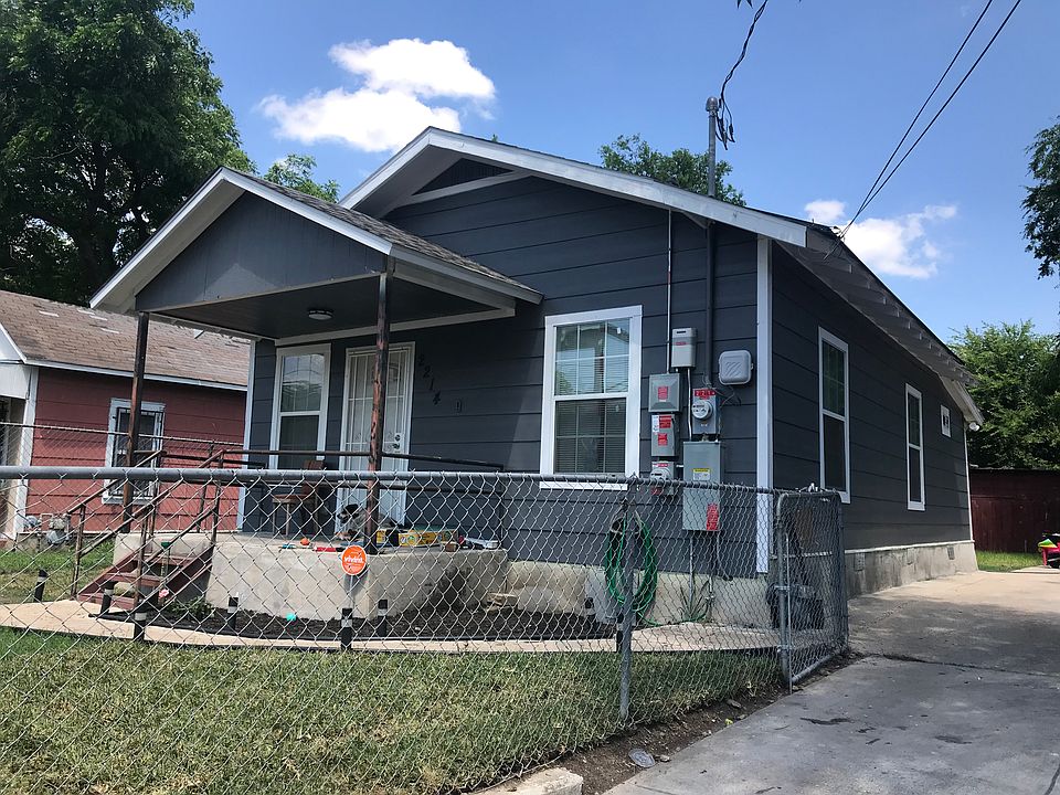 1st image of 2214 S Brazos St