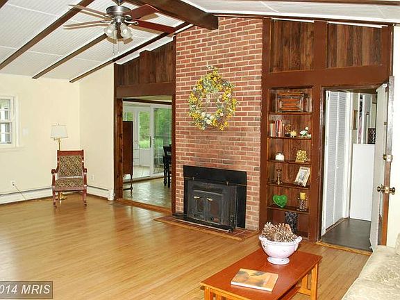 3rd image of 3408 Little Hunting Creek Dr