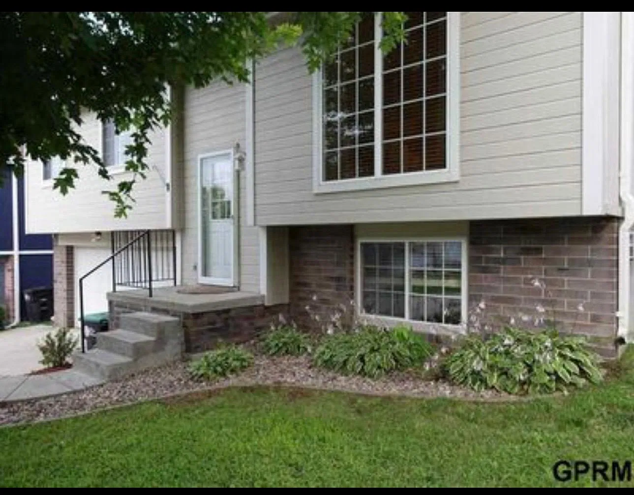 11703 Mary St — Photo 2