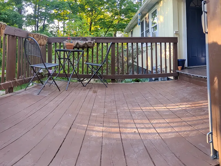 337 Ringwood Rd #A — Photo 3