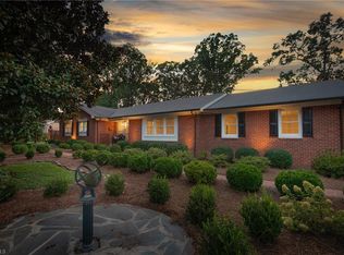 2609 Edgewood Ave, Burlington, NC 27215