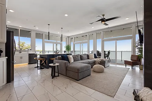 724 Stony Point Trl #23 Photo 1