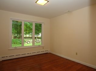 263 Branchville Rd, Ridgefield, CT 06877